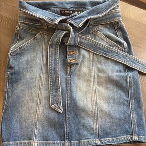 Veronica Beard Blue Denim Skirt with Tie Belt